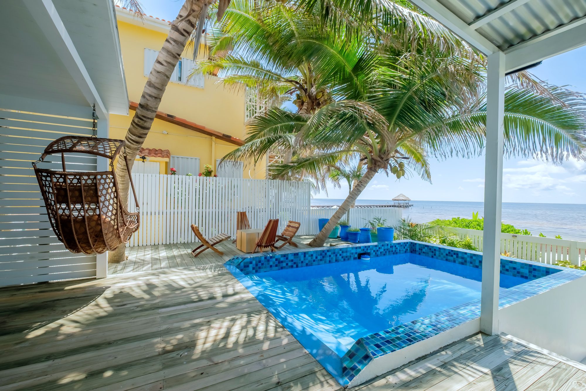 San Pedro beach house private pool area